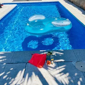 https://villa-castello.top-hotels-tarragona.com