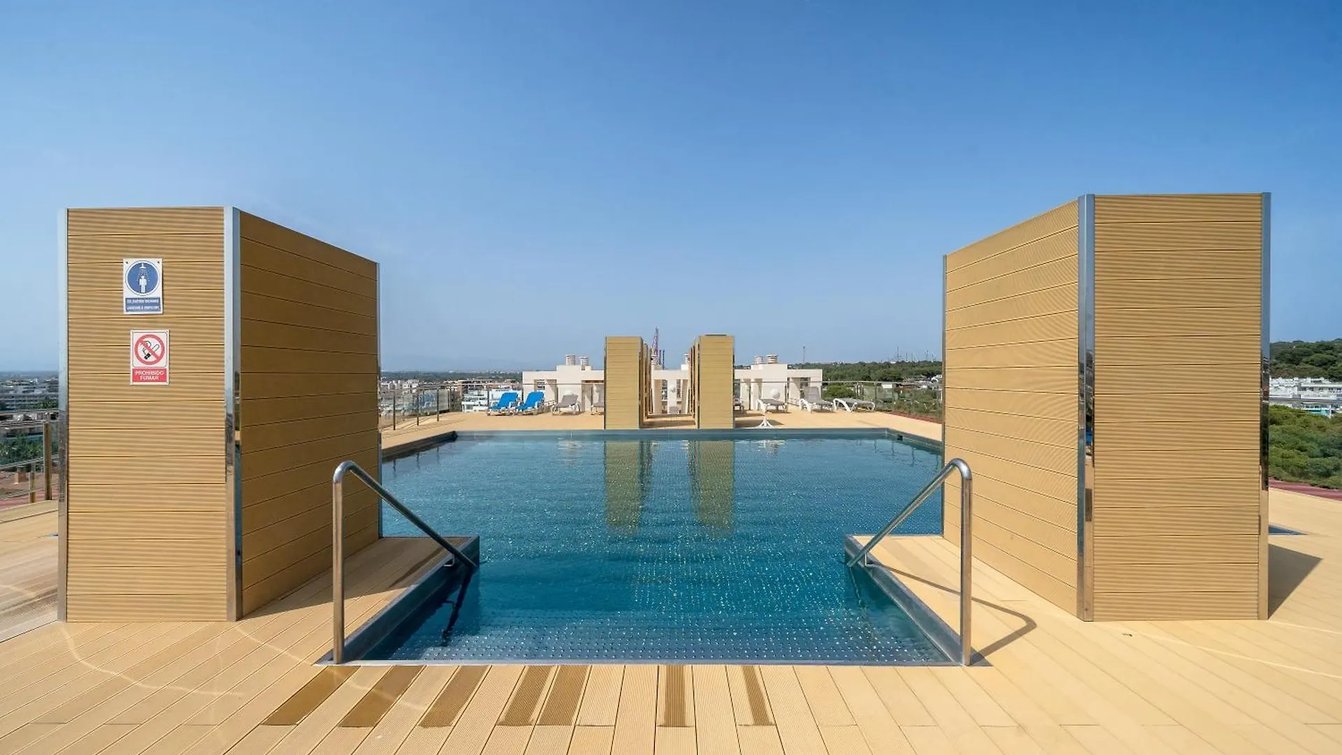 Rentalmar Central Park Salou Apartment