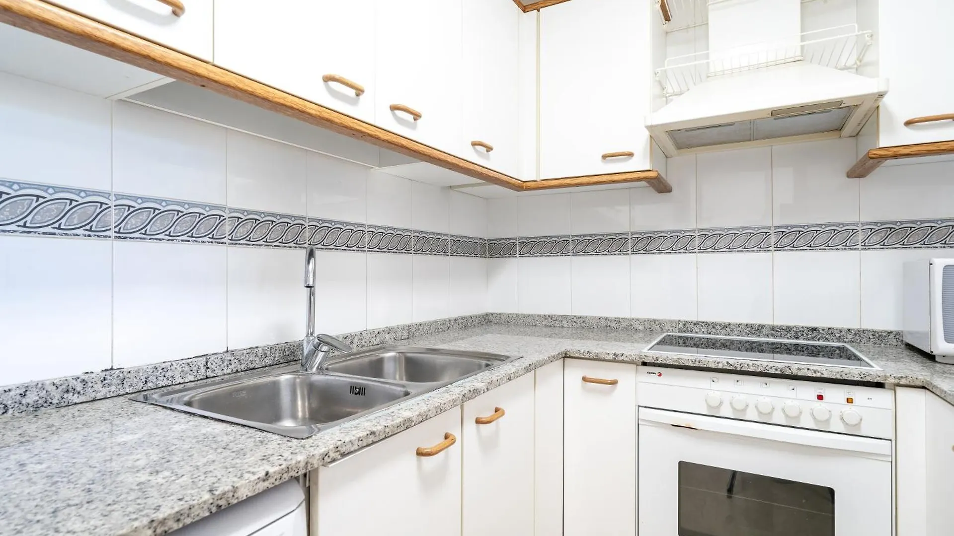 Rentalmar Central Park Salou