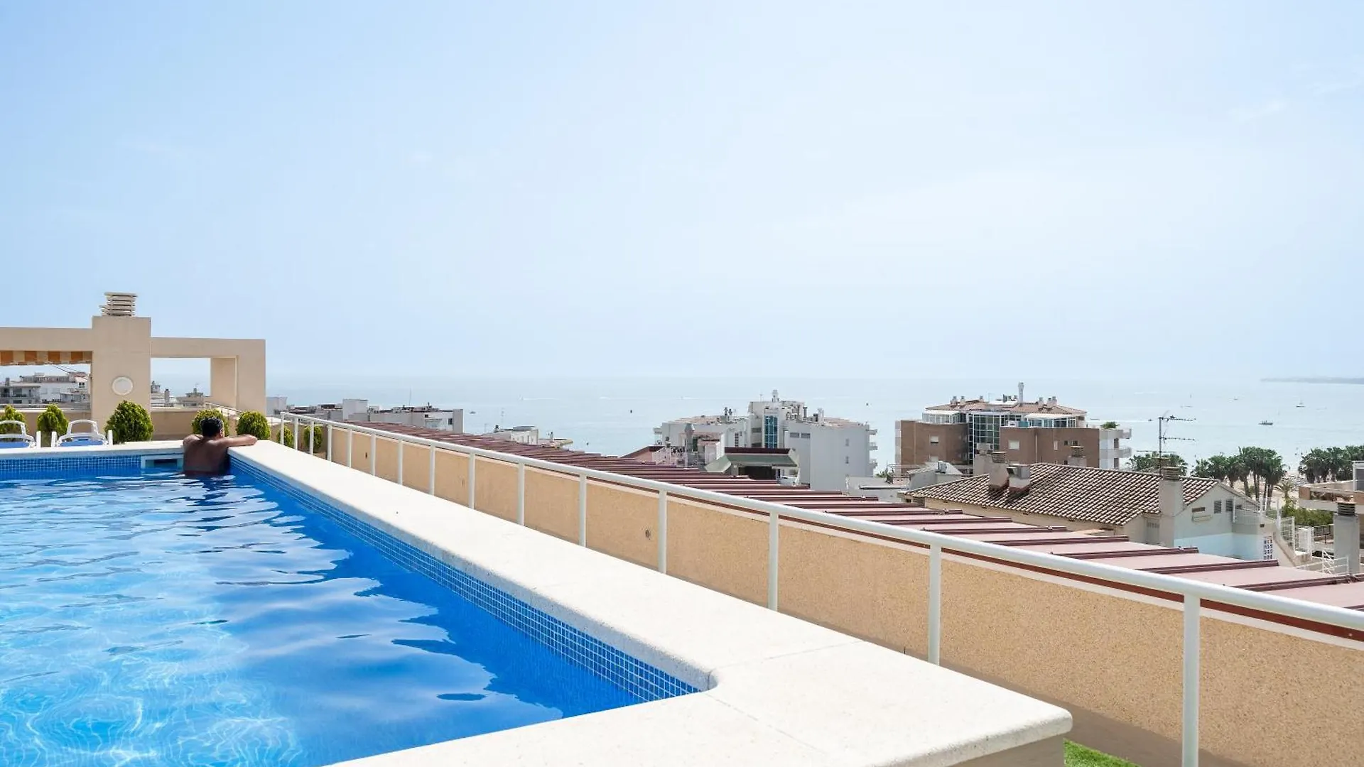 Apartment Rentalmar Central Park Salou Spain